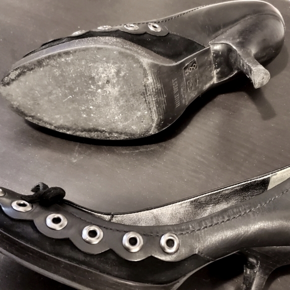 NINE WEST Black Low 1.5" Heel US 7.5 M - Picture 4 of 5